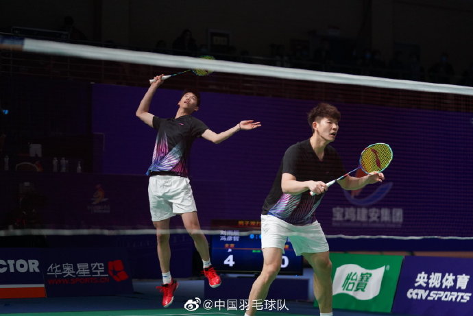 支持他的球 支持他的球